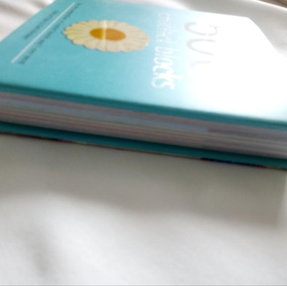 500 Crochet Blocks Book Hard to Find Table Book - Picture 9 of 13